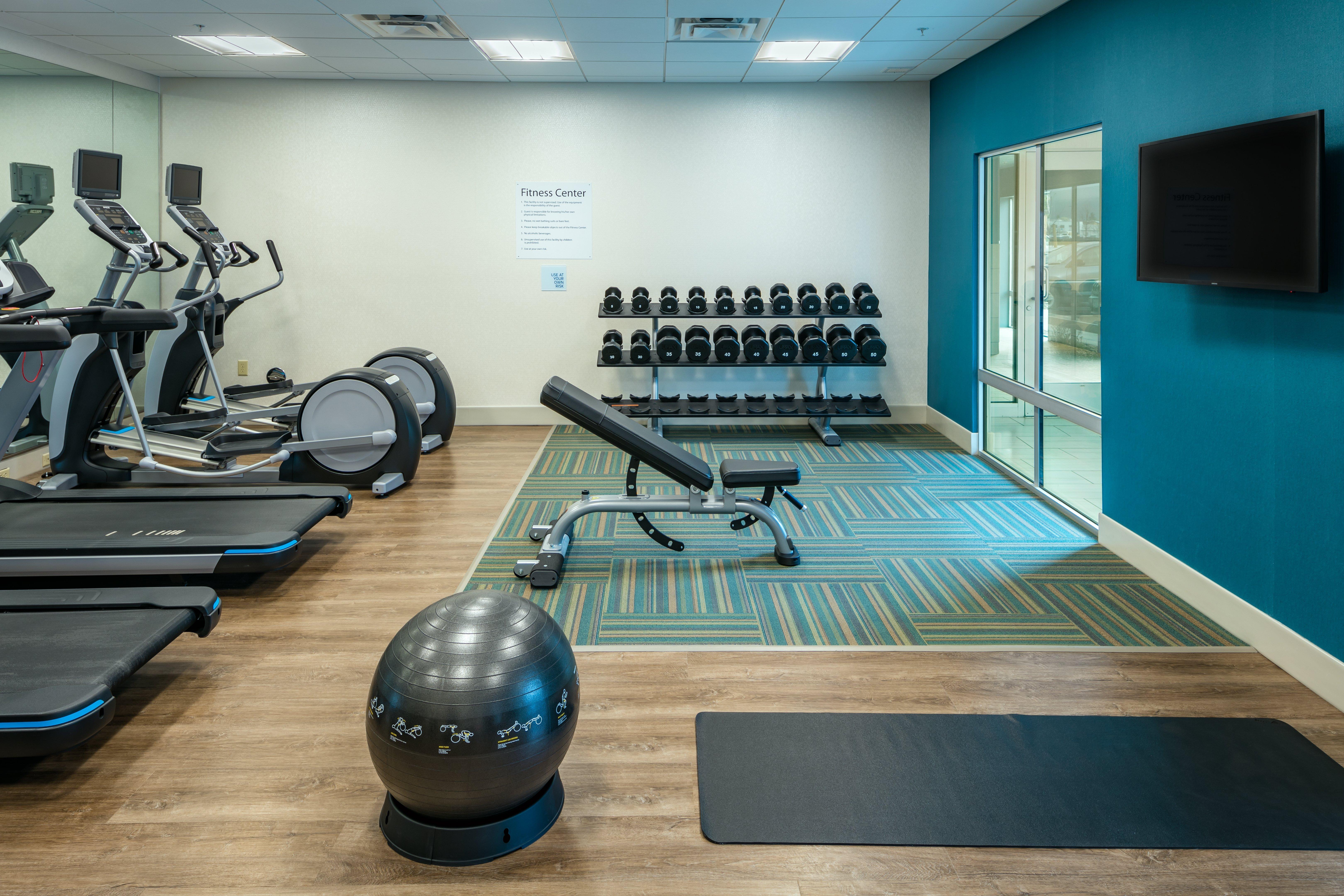 Holiday Inn Express & Suites - Medford By Ihg Bagian luar foto